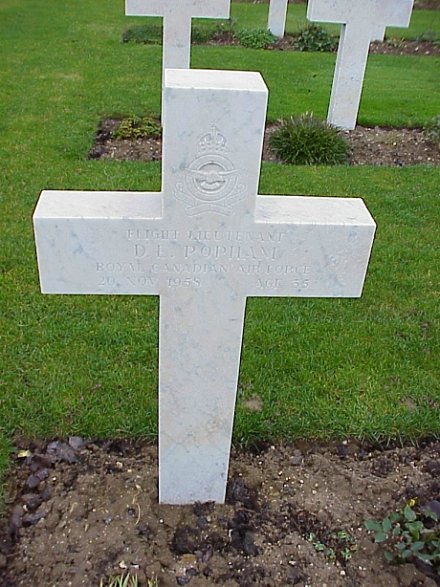 [F/L D Popham Grave Marker]